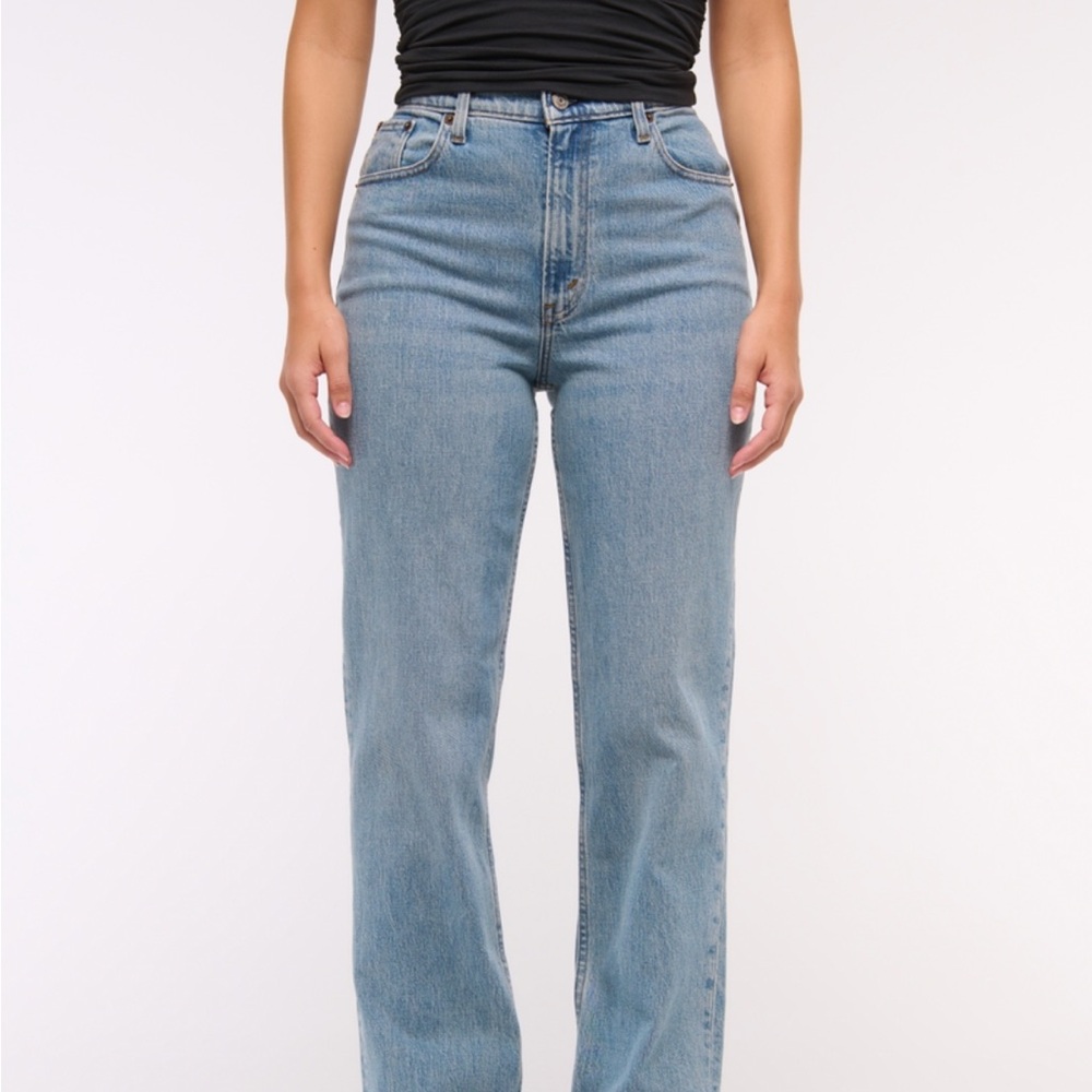 Abercrombie Curve Love Straight Jean